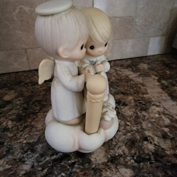 Vintage Precious Moments “No Tears Past the Gate” Figurine-1986 - Picture 4 of 6